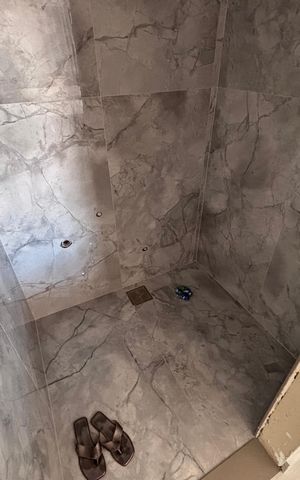 Apartamento à venda com 218m², 4 quartos e 2 vagas Apartamento à venda com 218m², 4 quartos e 2 vagasLavabo