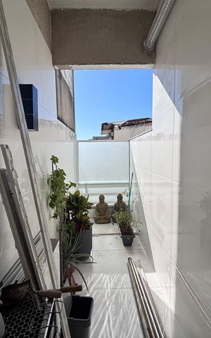 Apartamento à venda com 218m², 4 quartos e 2 vagas Apartamento à venda com 218m², 4 quartos e 2 vagasÁrea externa