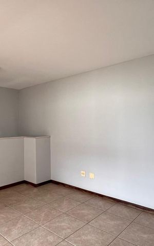 Apartamento à venda com 170m², 3 quartos e 2 vagas Apartamento à venda com 170m², 3 quartos e 2 vagasSala de TV