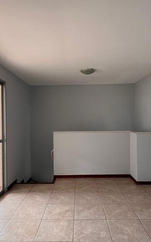 Apartamento à venda com 170m², 3 quartos e 2 vagas Apartamento à venda com 170m², 3 quartos e 2 vagasSala de TV