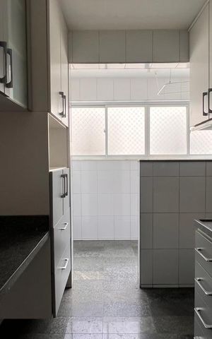 Apartamento à venda com 170m², 3 quartos e 2 vagas Apartamento à venda com 170m², 3 quartos e 2 vagasCozinha