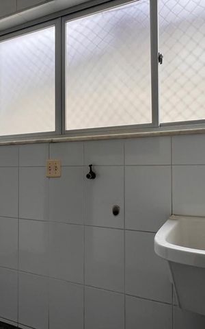 Apartamento à venda com 170m², 3 quartos e 2 vagas Apartamento à venda com 170m², 3 quartos e 2 vagasÁrea de Serviço