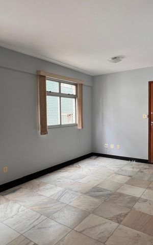 Apartamento à venda com 170m², 3 quartos e 2 vagas Apartamento à venda com 170m², 3 quartos e 2 vagasSala