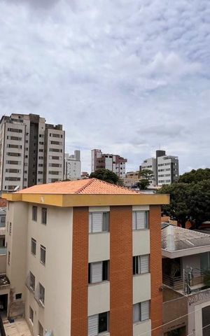 Apartamento à venda com 170m², 3 quartos e 2 vagas Apartamento à venda com 170m², 3 quartos e 2 vagasVista