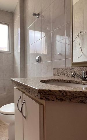 Apartamento à venda com 170m², 3 quartos e 2 vagas Apartamento à venda com 170m², 3 quartos e 2 vagasBanheiro Social