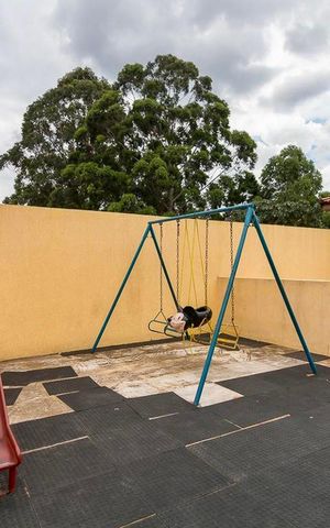 Casa de condomínio à venda com 100m², 3 quartos e 2 vagasÁrea Comum - Playground 