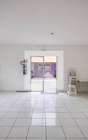 Casa de condomínio à venda com 100m², 3 quartos e 2 vagasÁrea Comum - Salão de Festas 
