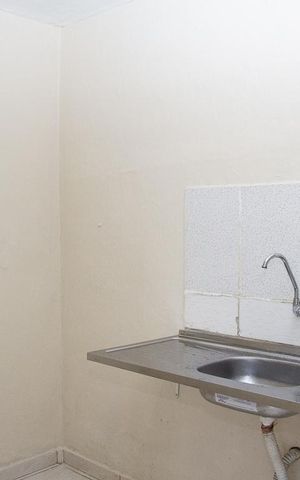 Casa para alugar com 40m², 1 quarto e sem vaga Casa para alugar com 40m², 1 quarto e sem vagaCozinha