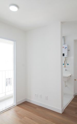 Apartamento para alugar com 38m², 2 quartos e sem vaga Apartamento para alugar com 38m², 2 quartos e sem vagaSala e cozinha