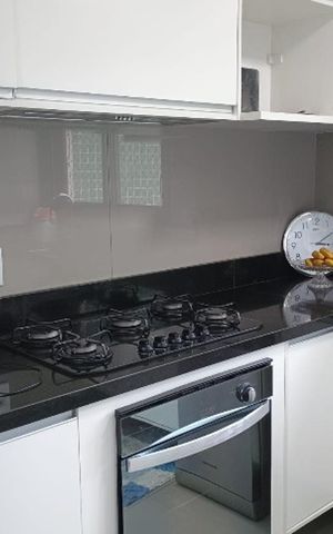 Apartamento à venda com 110m², 3 quartos e 2 vagas Apartamento à venda com 110m², 3 quartos e 2 vagasCozinha