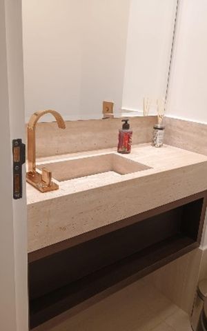 Apartamento à venda com 110m², 3 quartos e 2 vagas Apartamento à venda com 110m², 3 quartos e 2 vagasBanheiro