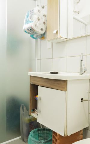 Casa à venda com 100m², 3 quartos e 1 vaga Casa à venda com 100m², 3 quartos e 1 vagaBanheiro Social