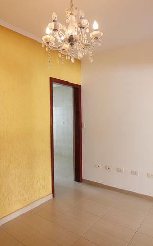 Casa à venda com 279m², 6 quartos e 2 vagasQuarto 1 - Suíte