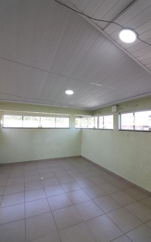 Casa à venda com 279m², 6 quartos e 2 vagasÁrea de Serviço