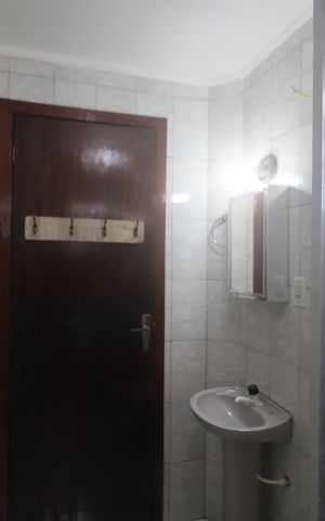 Apartamento para alugar com 49m², 1 quarto e sem vagaBanheiro