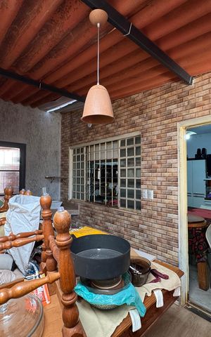 Casa à venda com 400m², 4 quartos e 5 vagas Casa à venda com 400m², 4 quartos e 5 vagasSala de Jantar
