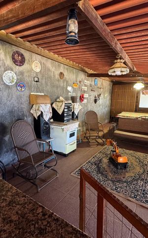 Casa à venda com 400m², 4 quartos e 5 vagas Casa à venda com 400m², 4 quartos e 5 vagasÁrea comum - Salão de festas