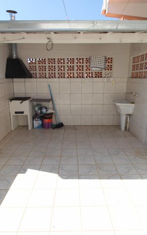 Casa para alugar com 300m², 3 quartos e 3 vagasÁrea de Serviço