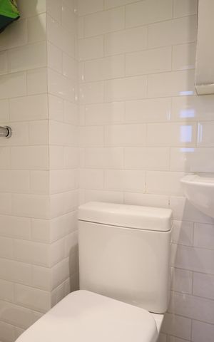 Apartamento à venda com 212m², 3 quartos e 4 vagasCozinha e Área de Serviço