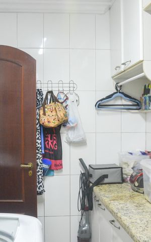 Casa à venda com 270m², 2 quartos e 4 vagasÁrea de Serviço