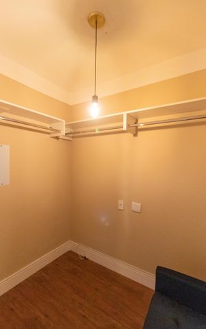 Apartamento para alugar com 180m², 3 quartos e 1 vagaCloset
