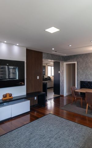 Apartamento para alugar com 180m², 3 quartos e 1 vagaSalas