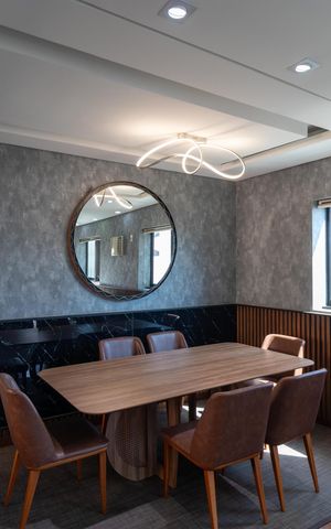 Apartamento para alugar com 180m², 3 quartos e 1 vagaSalas