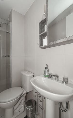 Apartamento à venda com 62m², 2 quartos e 1 vaga Apartamento à venda com 62m², 2 quartos e 1 vagaBanheiro Social