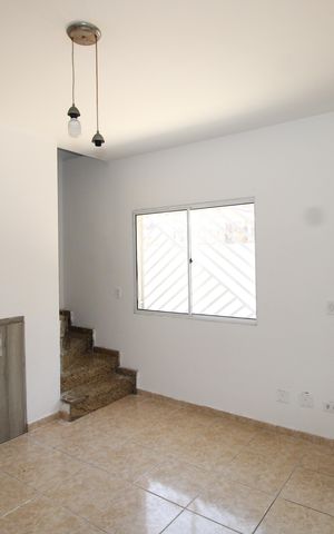 Casa de condomínio para alugar com 72m², 2 quartos e 1 vagaSala