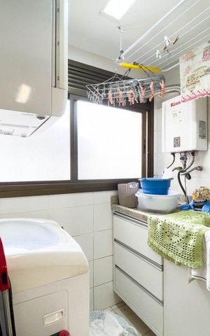 Apartamento para alugar com 90m², 3 quartos e 1 vaga Apartamento para alugar com 90m², 3 quartos e 1 vagaÁrea de serviço