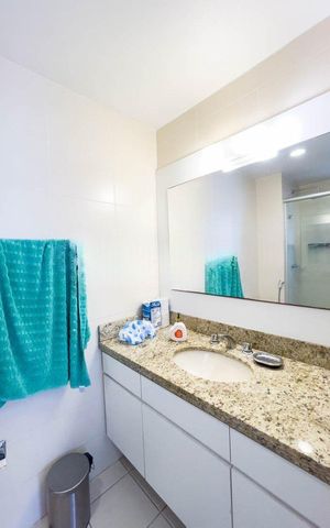 Apartamento para alugar com 90m², 3 quartos e 1 vaga Apartamento para alugar com 90m², 3 quartos e 1 vagaBanheiro