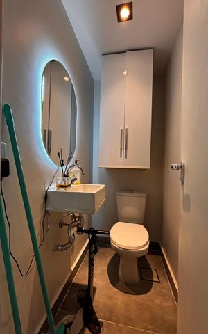 Apartamento à venda com 61m², 1 quarto e 1 vaga Apartamento à venda com 61m², 1 quarto e 1 vagaLavabo