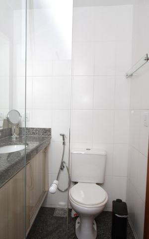 Apartamento à venda com 185m², 4 quartos e 2 vagasBanheiro da Suíte