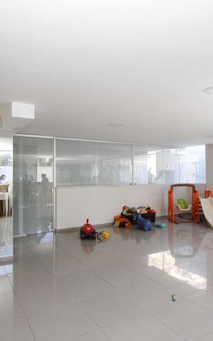 Apartamento à venda com 185m², 4 quartos e 2 vagasÁrea comum - Salão de festas
