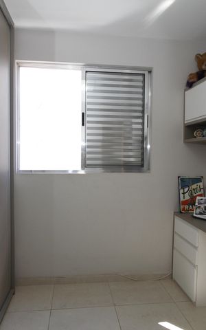Apartamento à venda com 185m², 4 quartos e 2 vagasQuarto 3 - Armários