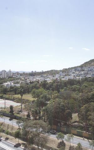 Apartamento à venda com 185m², 4 quartos e 2 vagasVista