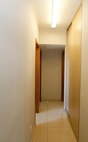 Apartamento à venda com 185m², 4 quartos e 2 vagasCorredor