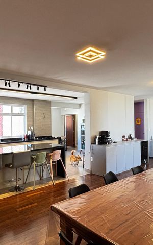 Apartamento à venda com 250m², 3 quartos e 1 vaga Apartamento à venda com 250m², 3 quartos e 1 vagaSala - Sala de Jantar