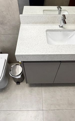 Apartamento à venda com 250m², 3 quartos e 1 vaga Apartamento à venda com 250m², 3 quartos e 1 vagaBanheiro