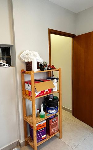 Apartamento à venda com 250m², 3 quartos e 1 vaga Apartamento à venda com 250m², 3 quartos e 1 vagaÁrea de Serviço