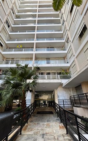 Apartamento à venda com 250m², 3 quartos e 1 vaga Apartamento à venda com 250m², 3 quartos e 1 vagaEntrada
