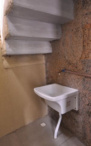 Casa para alugar com 70m², 1 quarto e sem vagaÁrea de Serviço