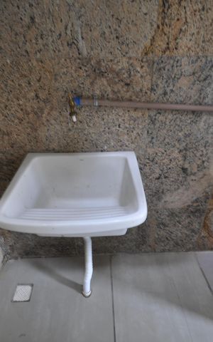 Casa para alugar com 70m², 1 quarto e sem vagaÁrea de Serviço