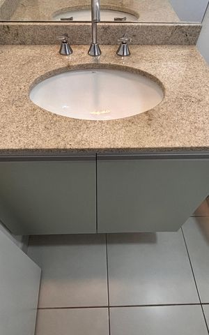 Studio à venda com 33m², 1 quarto e 1 vaga Studio à venda com 33m², 1 quarto e 1 vagaBanheiro