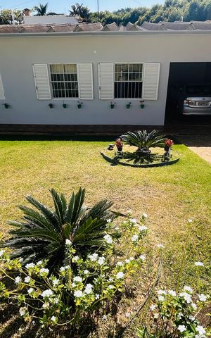 Casa à venda com 210m², 3 quartos e 3 vagas