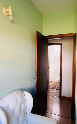 Casa à venda com 210m², 3 quartos e 3 vagas