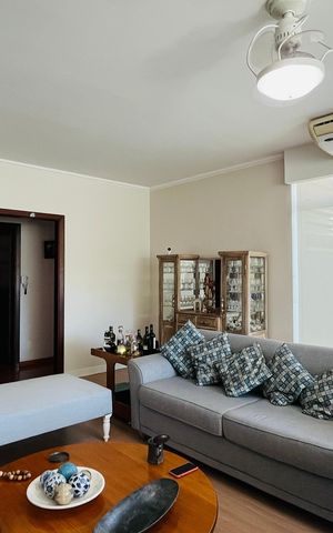 Casa à venda com 210m², 3 quartos e 3 vagas