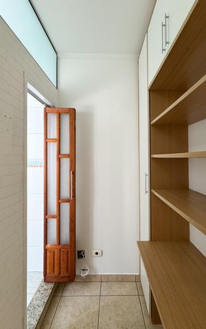 Apartamento para alugar com 69m², 2 quartos e 1 vaga Apartamento para alugar com 69m², 2 quartos e 1 vagaCloset