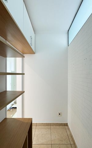 Apartamento para alugar com 69m², 2 quartos e 1 vaga Apartamento para alugar com 69m², 2 quartos e 1 vagaCloset