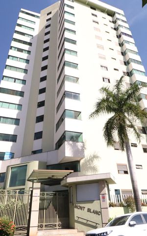 Apartamento para alugar com 359m², 4 quartos e 2 vagasFachada